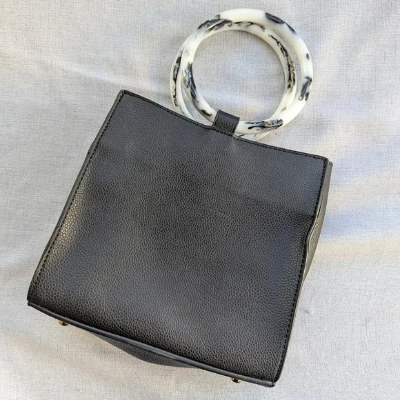 Tortoise Shell Handle Clutch Wristlet Handbag Black and White by Like Dreams - Picture 2 of 5